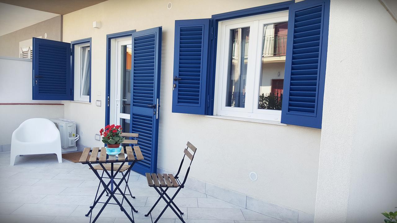Blu Cobalto Apartment Fondachello  Bagian luar foto