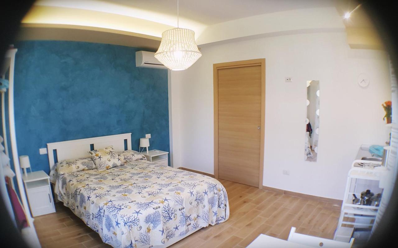 Blu Cobalto Apartment Fondachello  Bagian luar foto